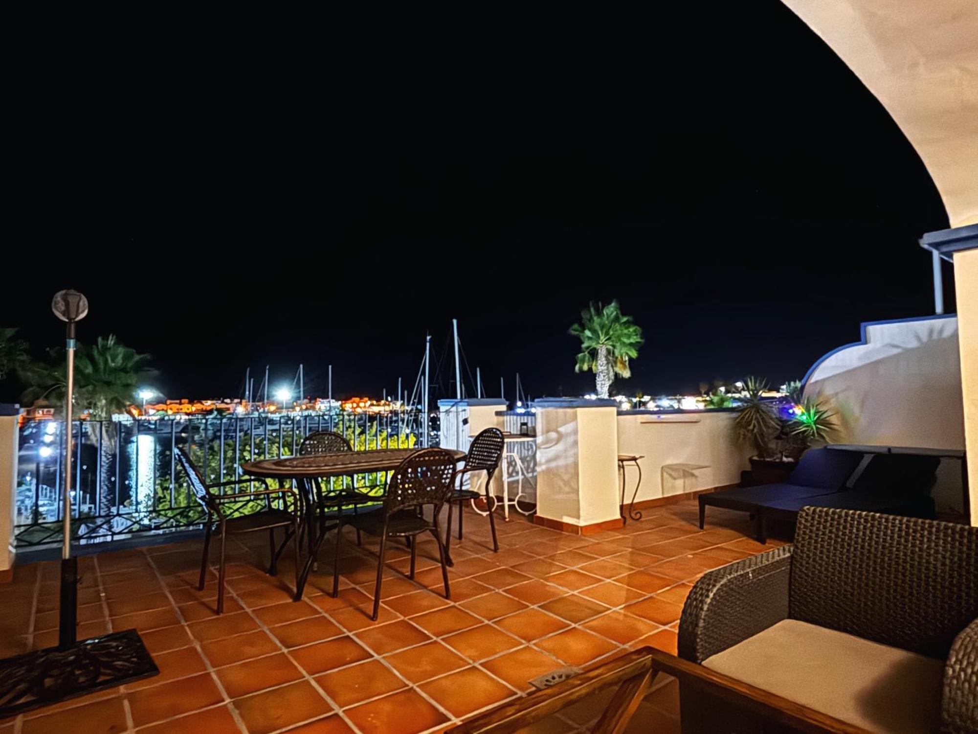 Marina Canela Home Исла-Канела Экстерьер фото